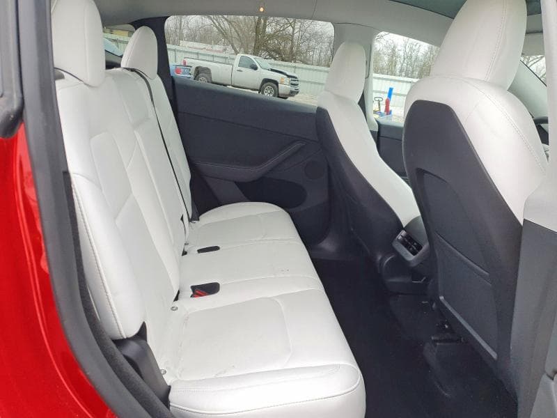 2023 TESLA MODEL Y 10