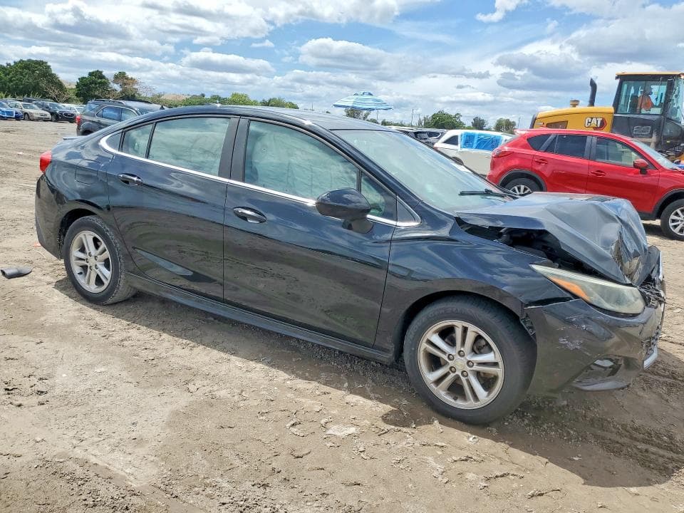 2017 CHEVROLET CRUZE LT 4