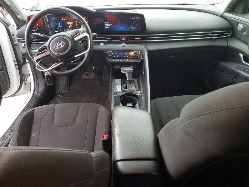 2023 HYUNDAI ELANTRA SEL 8