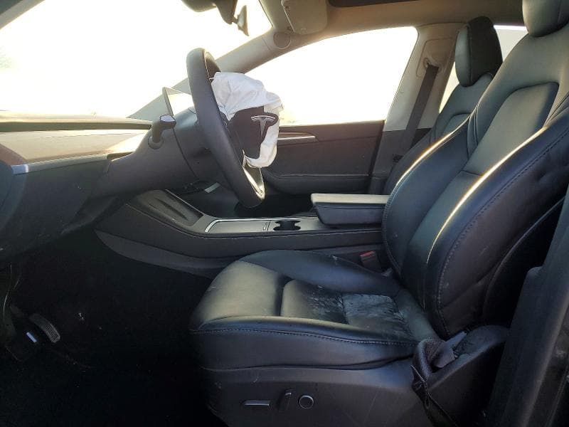 2024 TESLA MODEL Y 7