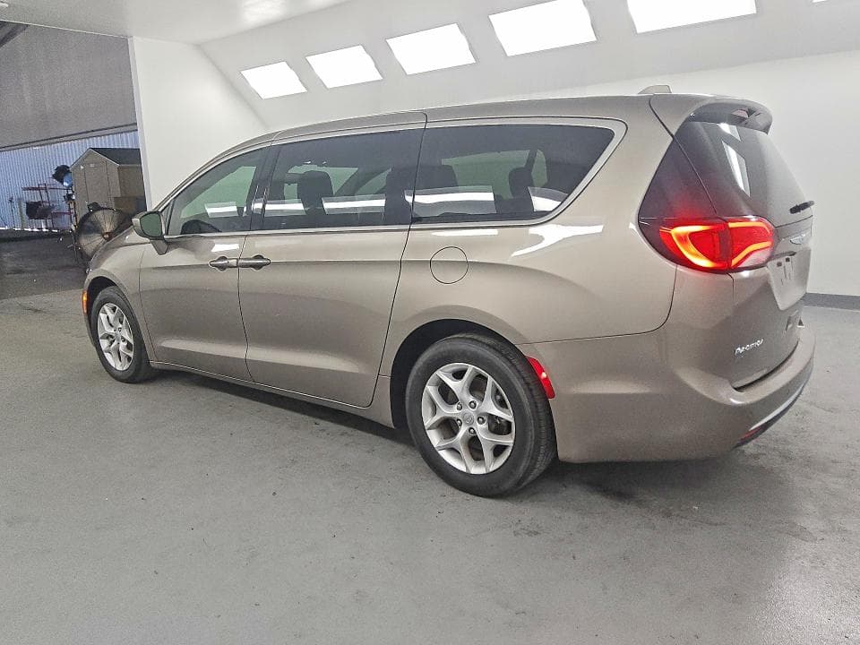 2018 CHRYSLER PACIFICA TOURING PLUS 2