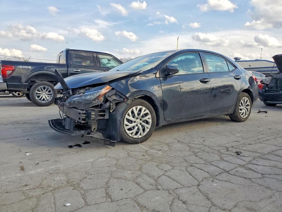 2019 TOYOTA COROLLA LE - 1