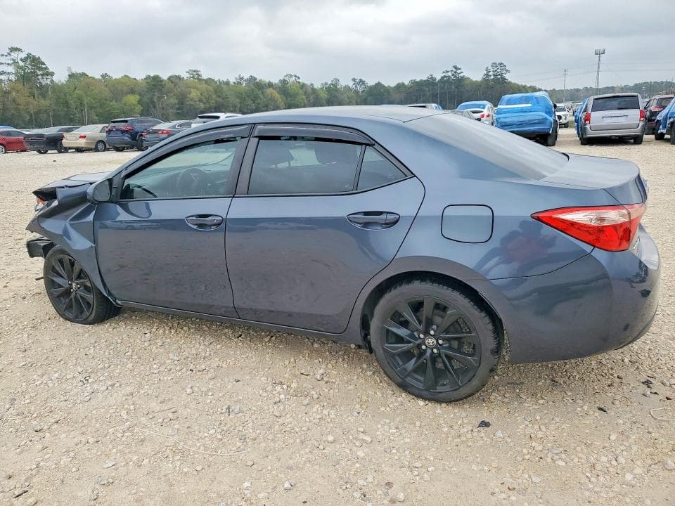 2018 TOYOTA COROLLA LE 2
