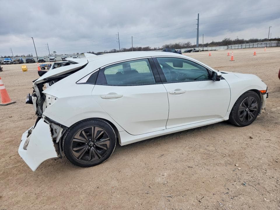 2017 HONDA CIVIC EX 3