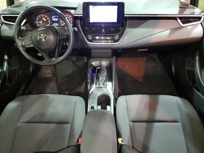 2025 TOYOTA COROLLA LE 8