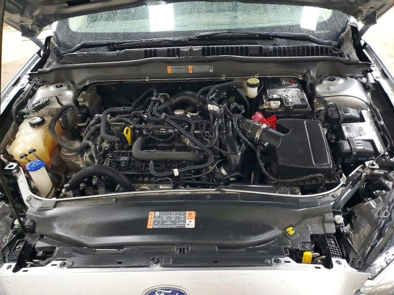 2020 FORD FUSION SE 11