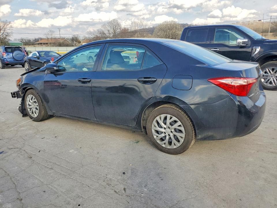 2019 TOYOTA COROLLA LE 2