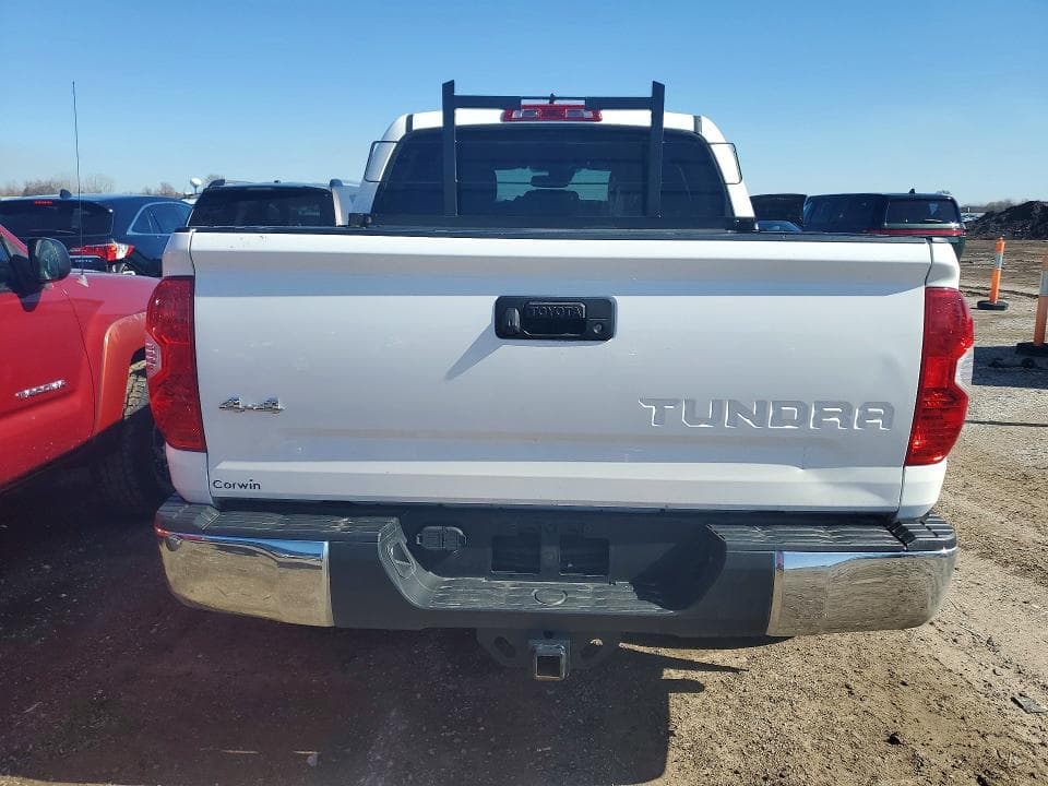 2020 TOYOTA TUNDRA SR5 6