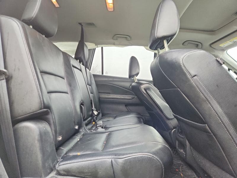 2017 HONDA PILOT EXL 11