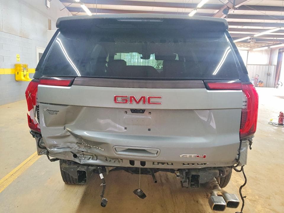 2025 GMC YUKON AT4 ULTIMATE 6