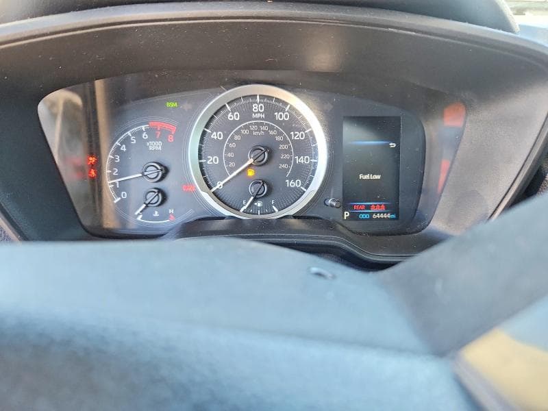 2021 TOYOTA COROLLA LE 9