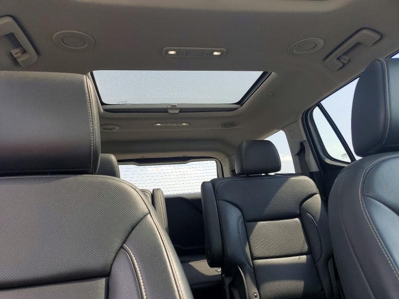 2023 GMC ACADIA SLT 10
