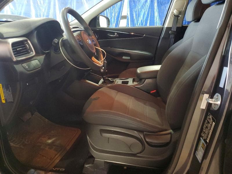 2017 KIA SORENTO LX V6 7