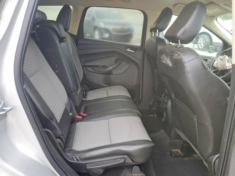 2018 FORD ESCAPE SE 11