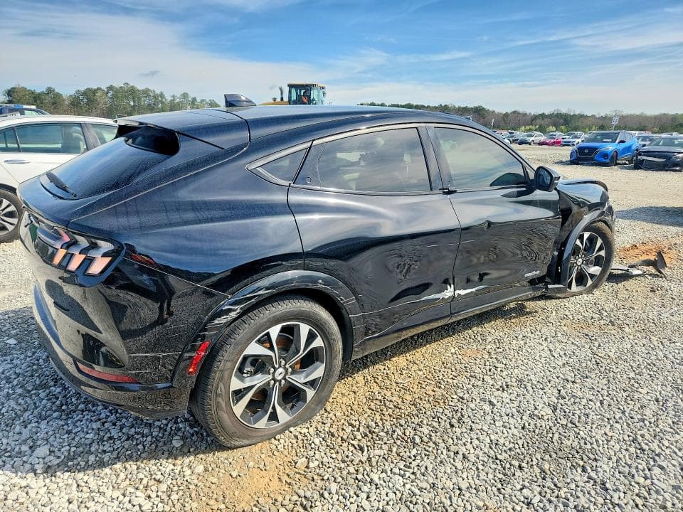 2021 FORD MUSTANG MACH-E PREMIUM 3