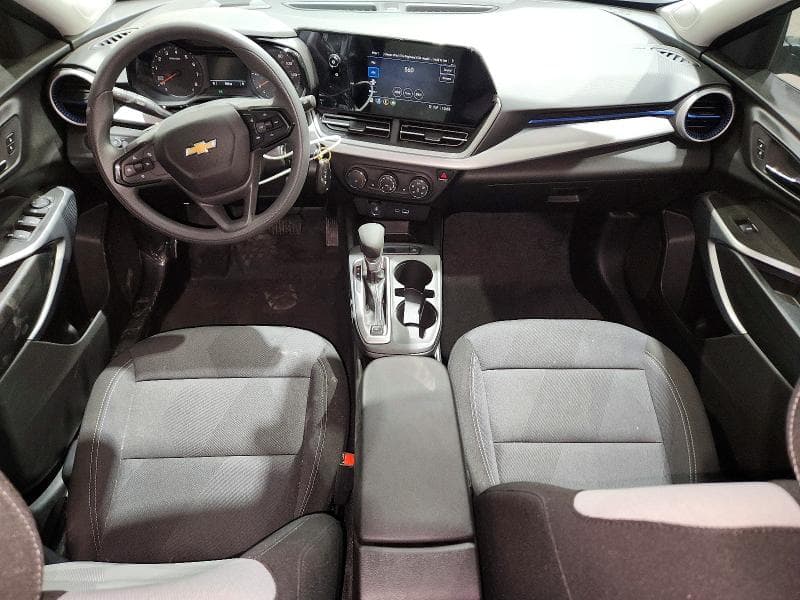 2026 CHEVROLET TRAX LS 8