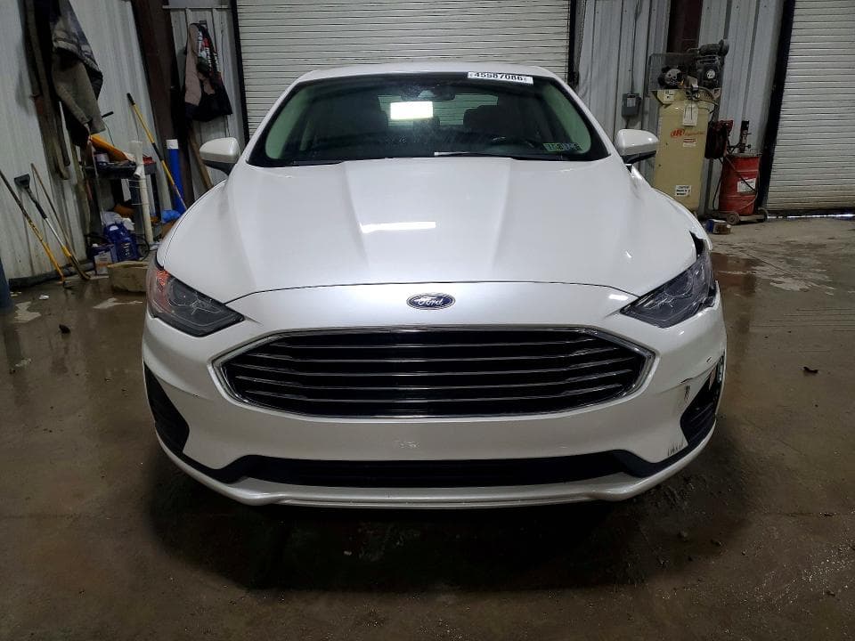 2019 FORD FUSION SE 5