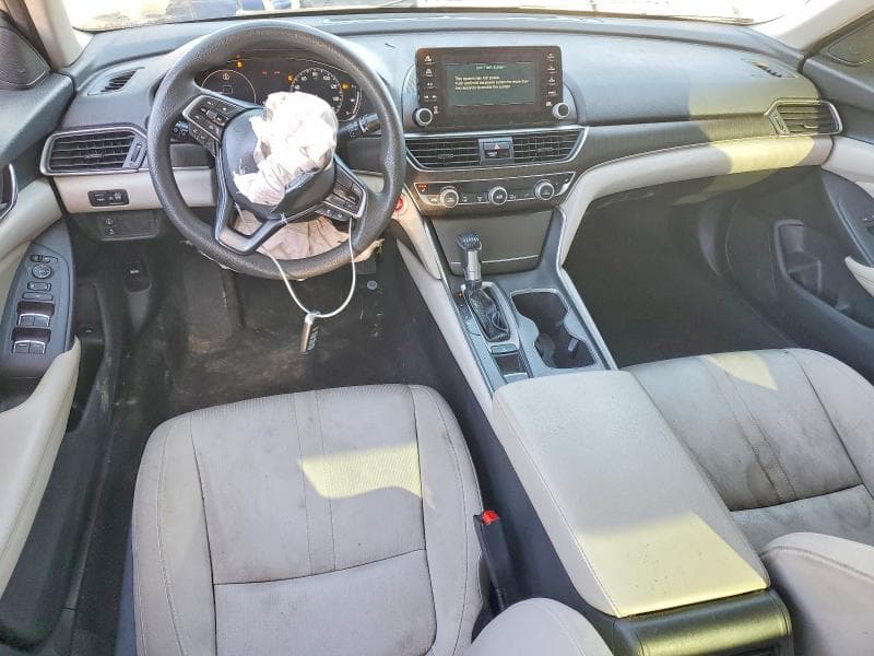 2019 HONDA ACCORD EX 8