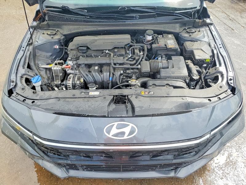 2024 HYUNDAI ELANTRA SEL 11