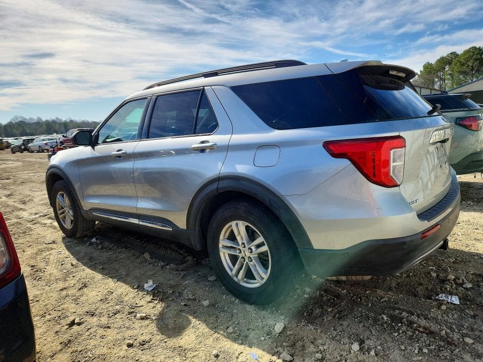 2020 FORD EXPLORER XLT 2