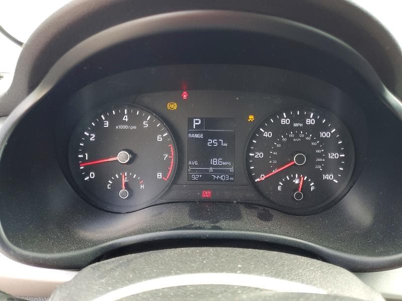 2019 KIA RIO S 9