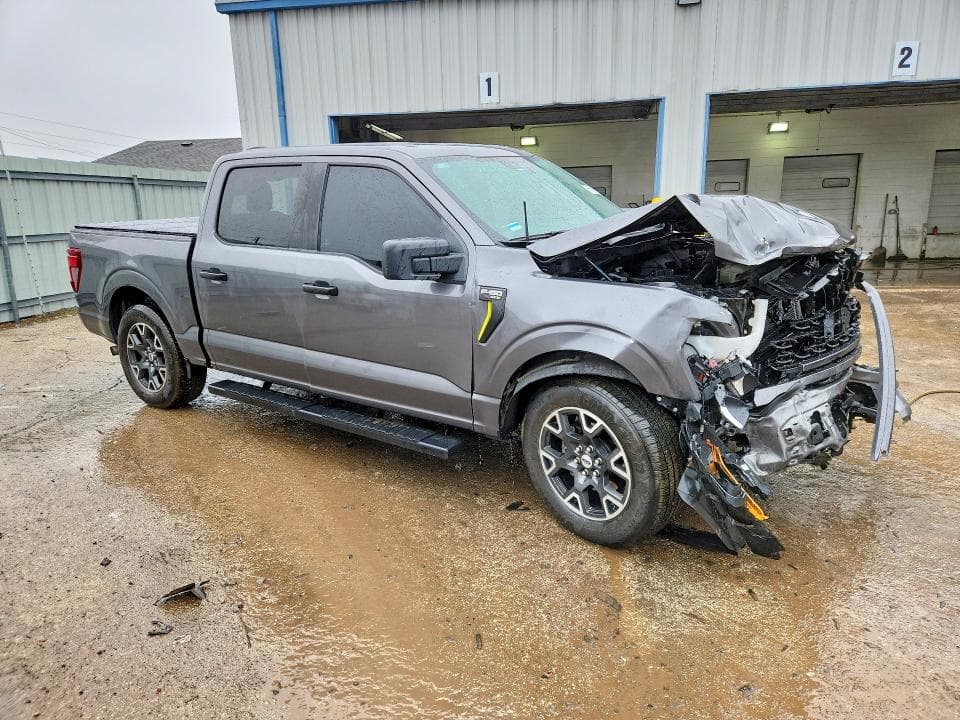 2024 FORD F150 STX 4