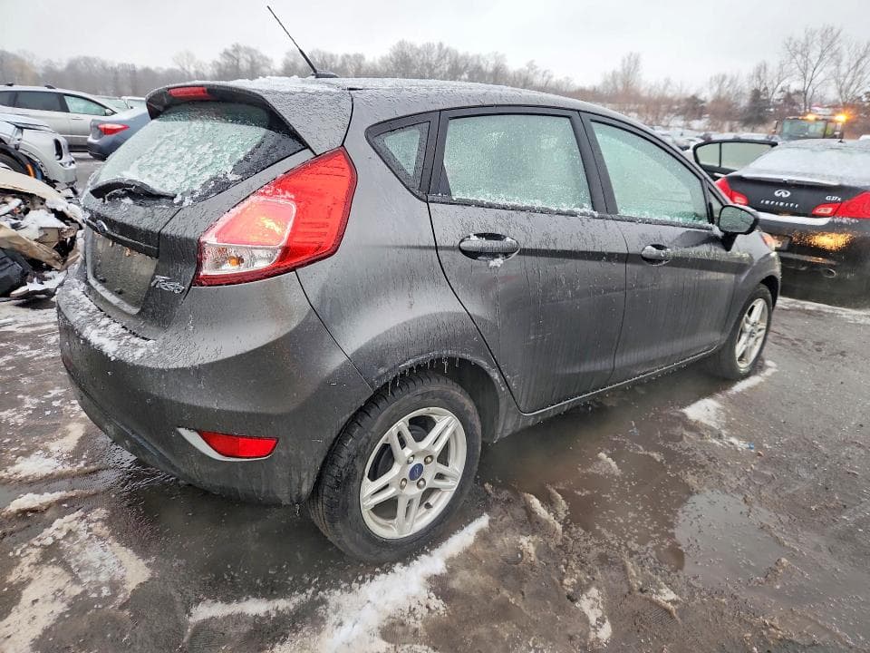 2017 FORD FIESTA SE 3