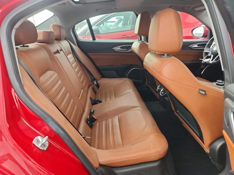 2018 ALFA ROMEO GIULIA TI Q4 10
