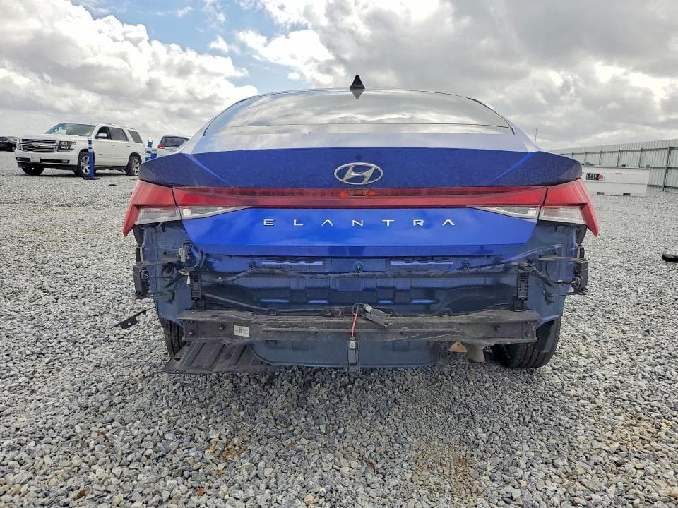 2021 HYUNDAI ELANTRA SEL 6