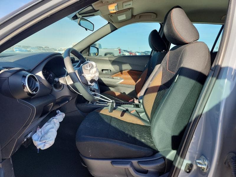 2024 NISSAN KICKS SR 7