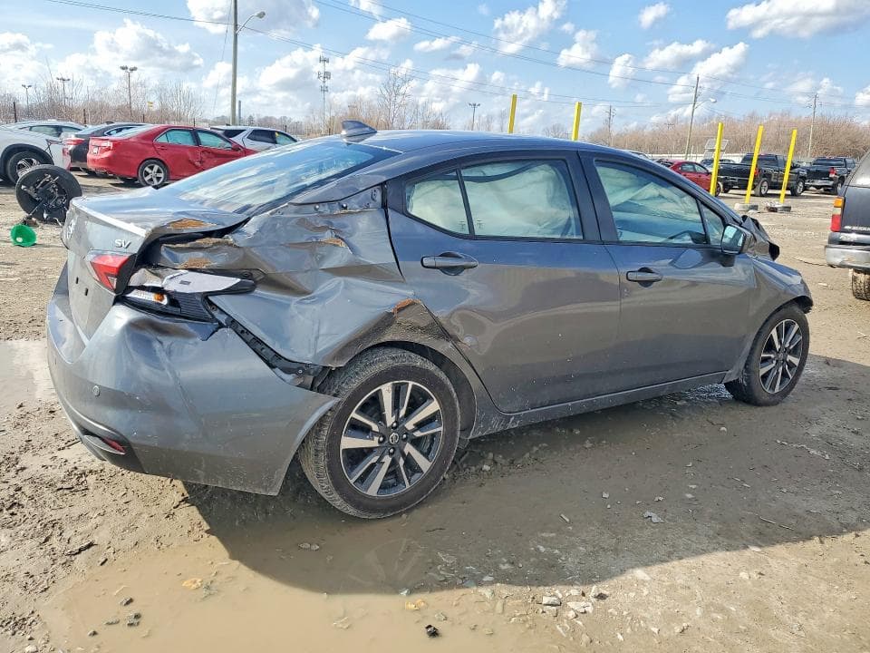2022 NISSAN VERSA SV 3
