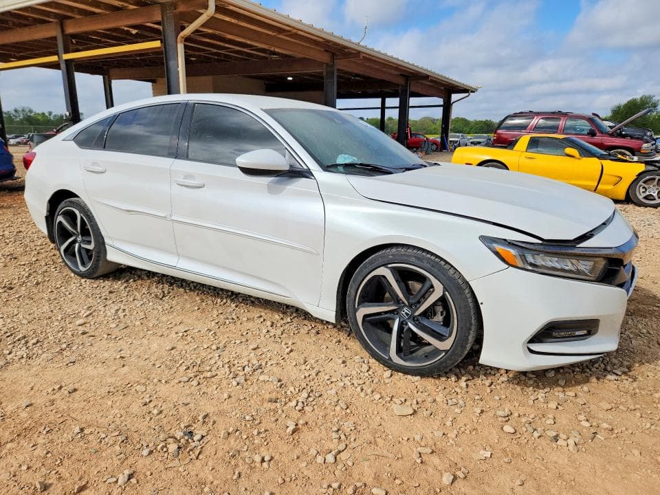 2018 HONDA ACCORD SPORT 4