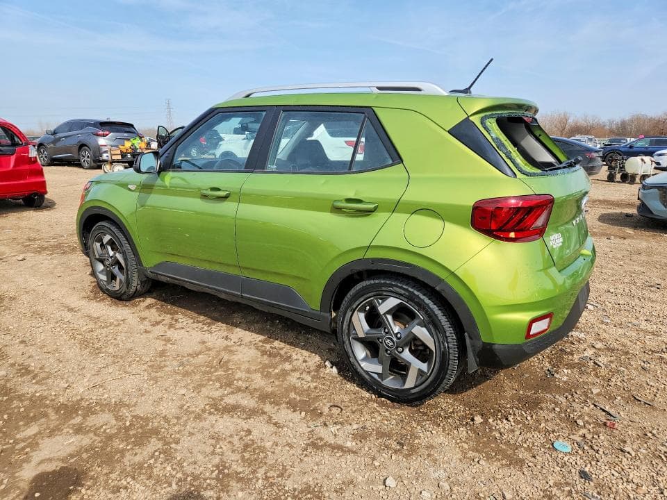 2023 HYUNDAI VENUE SEL 2