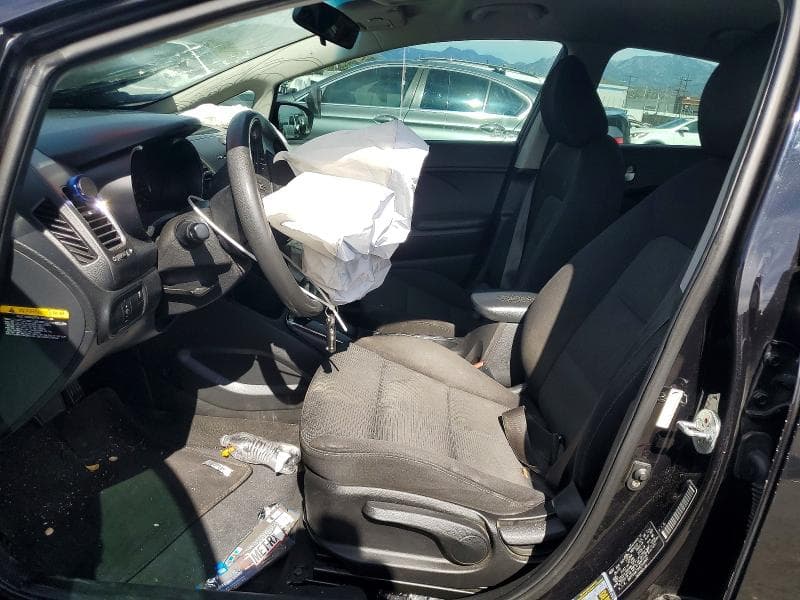 2017 KIA FORTE LX 7
