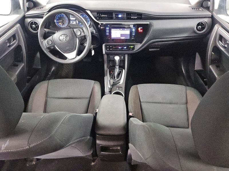 2019 TOYOTA COROLLA LE 8