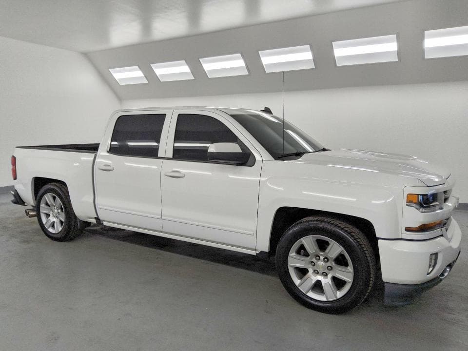 2017 CHEVROLET SILVERADO C1500 LT 4