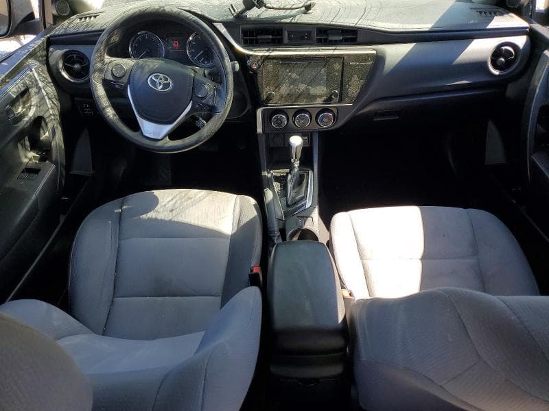 2017 TOYOTA COROLLA L 8