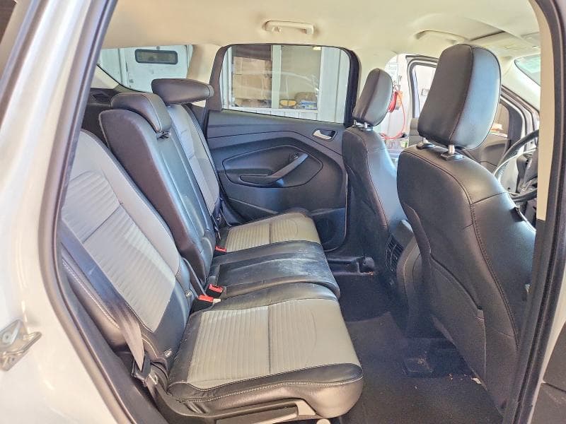 2019 FORD ESCAPE SE 11