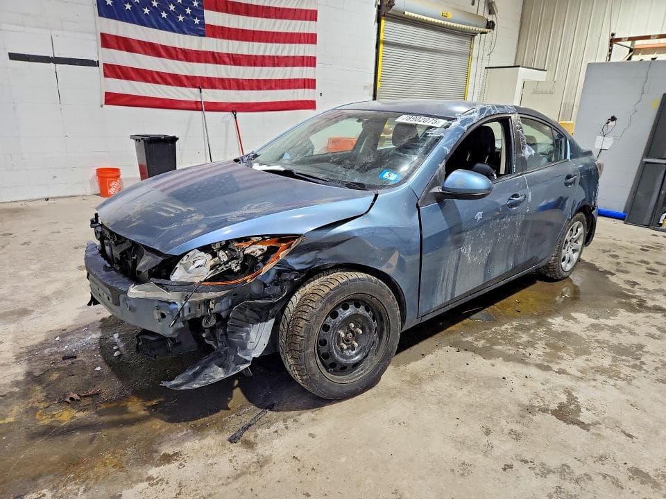 2011 MAZDA 3