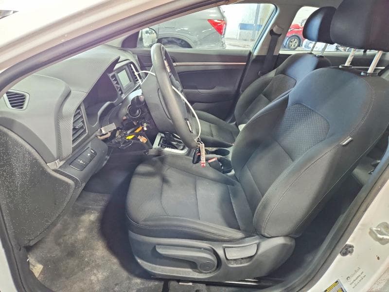 2020 HYUNDAI ELANTRA SE 7