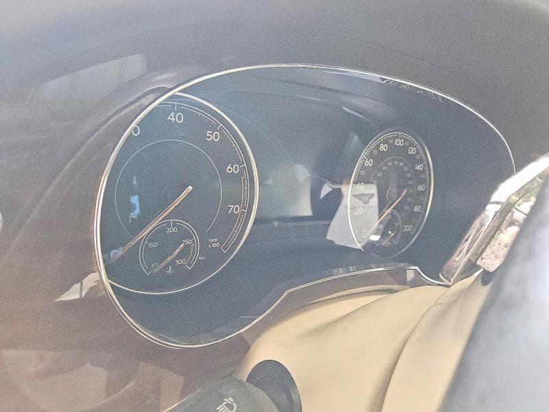 2017 BENTLY BENTAYGA 9