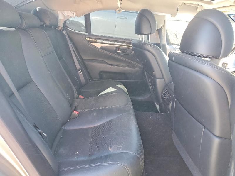2017 LEXUS LS 460 BASE 10