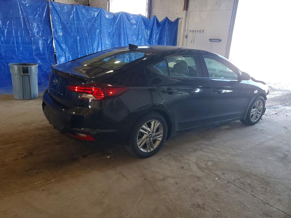 2020 HYUNDAI ELANTRA SEL 3