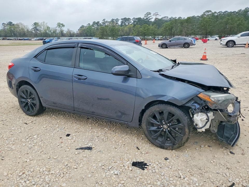 2018 TOYOTA COROLLA LE 4