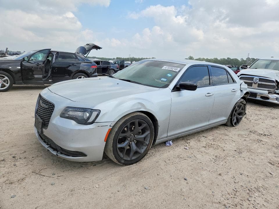 2022 CHRYSLER 300 TOURING - 1