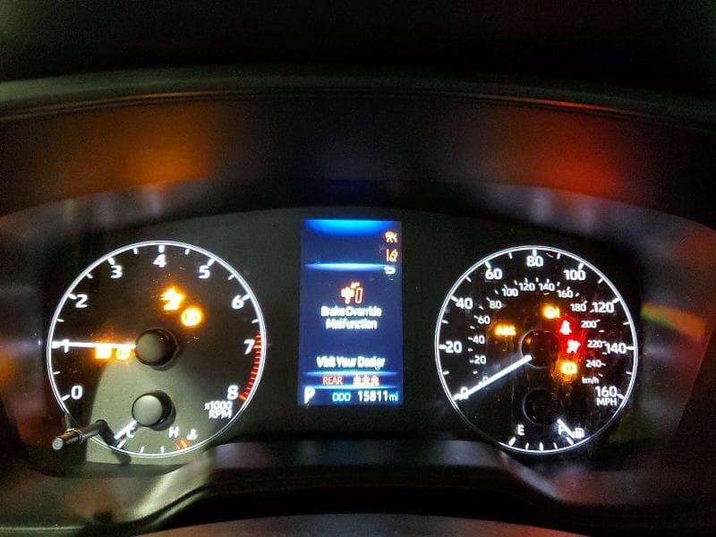 2025 TOYOTA COROLLA LE 9