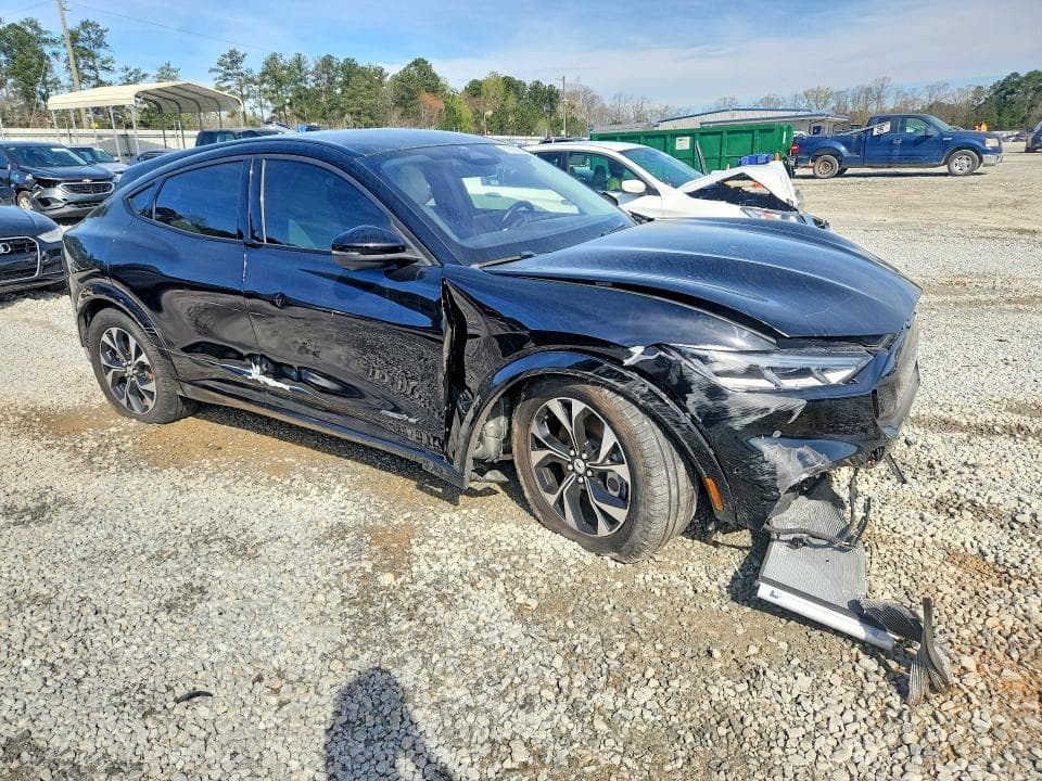 2021 FORD MUSTANG MACH-E PREMIUM 4