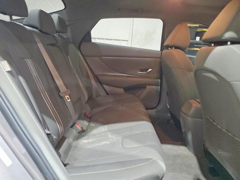 2024 HYUNDAI ELANTRA SEL 10