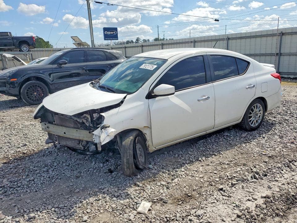 2019 NISSAN VERSA SV