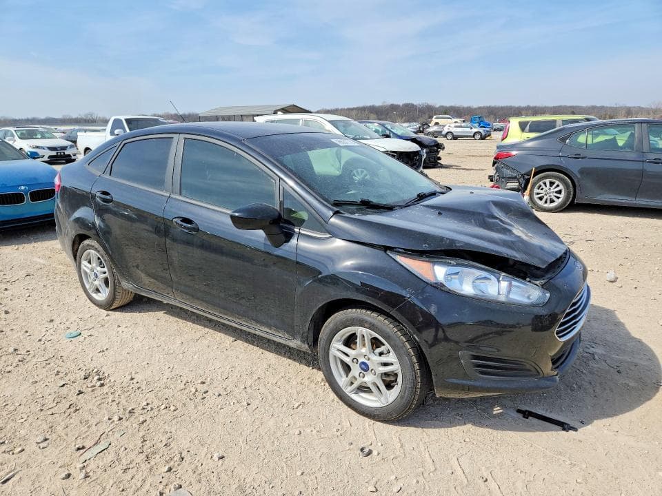 2018 FORD FIESTA SE 4